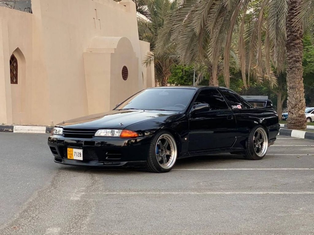 Nissan Skyline R32 GT-S (converted to GT-R)