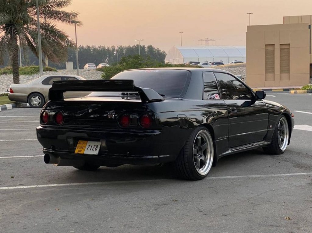 Nissan Skyline R32 GT-S (converted to GT-R)