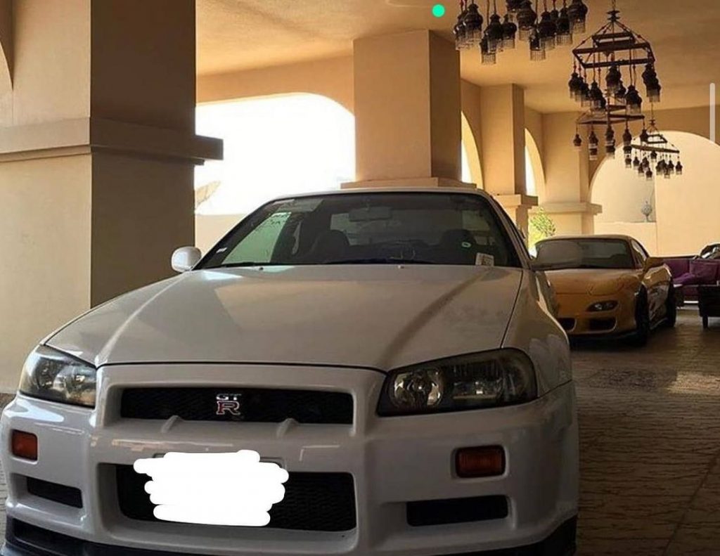 Nissan Skyline R34 GT-R V Spec II