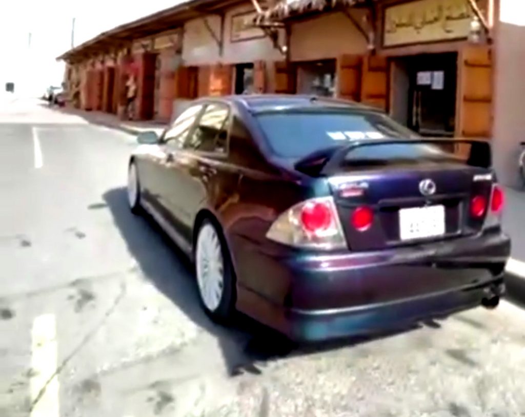 Lexus IS300 Midnight Purple
