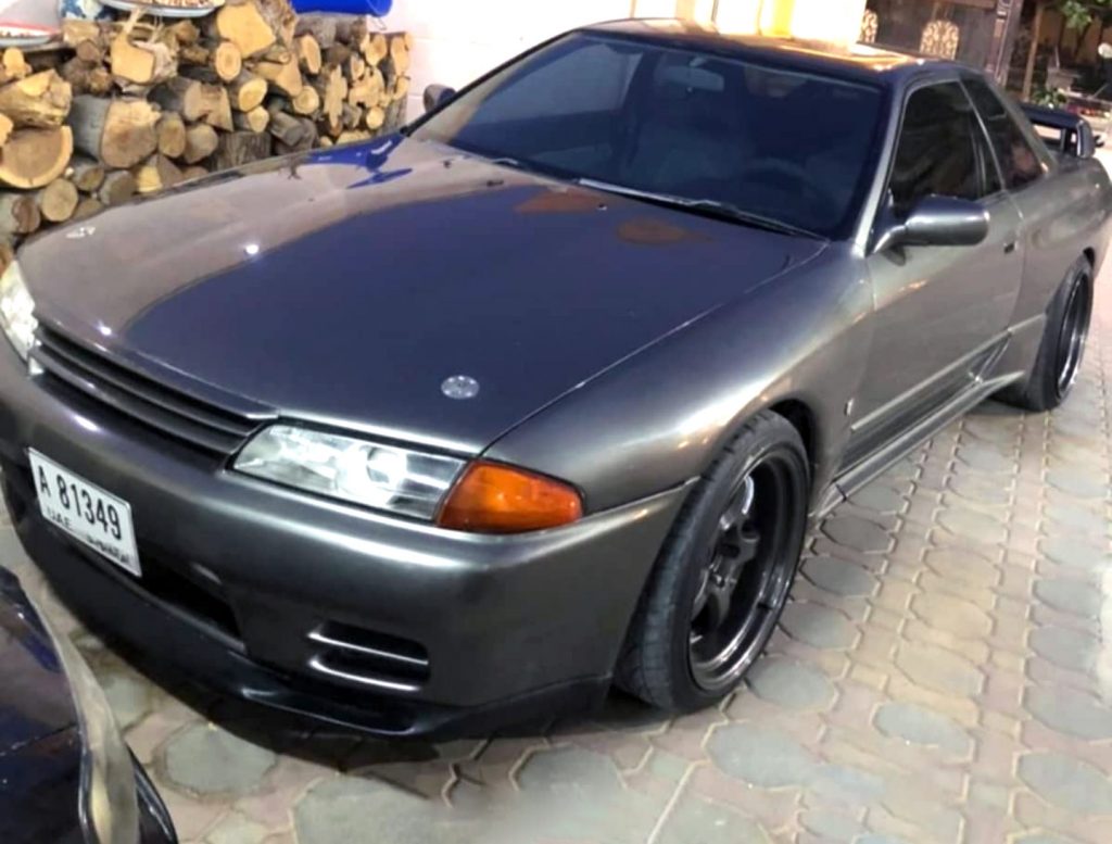 Nissan Skyline R32 GT-R