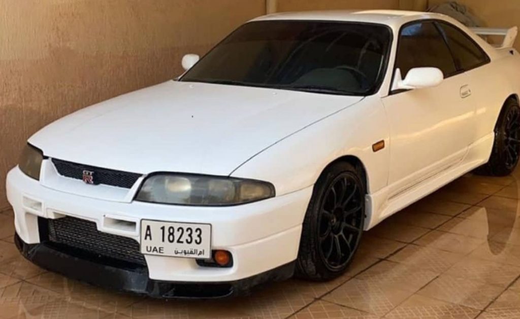 Nissan Skyline R33 GT-S