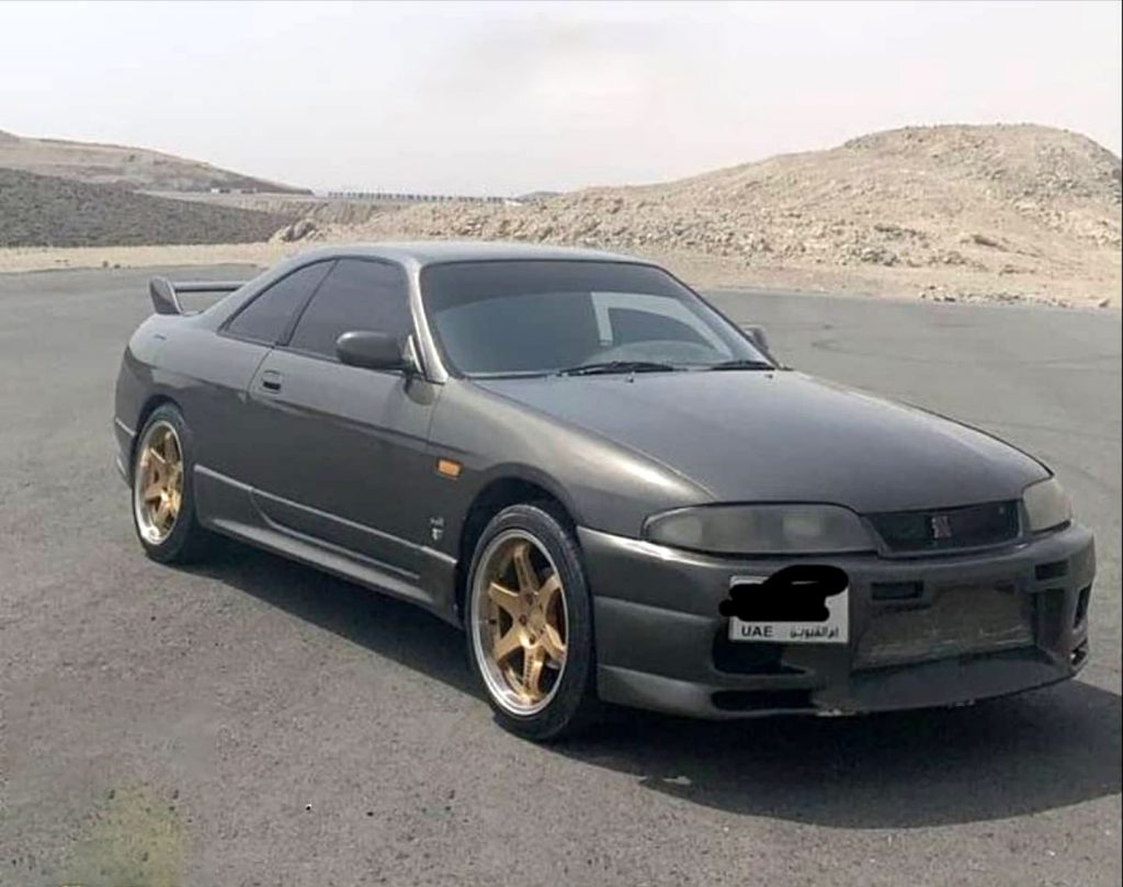 Nissan Skyline R33 GT-S