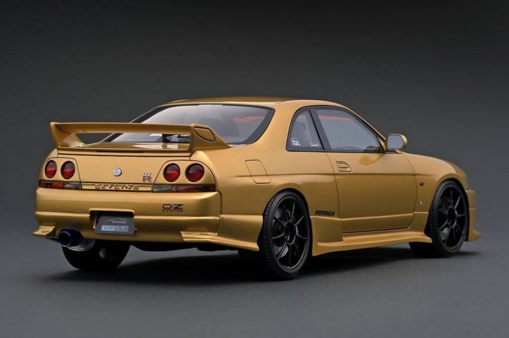 IG Model Nissan Skyline GTR33 TOP SECRET (Gold)
