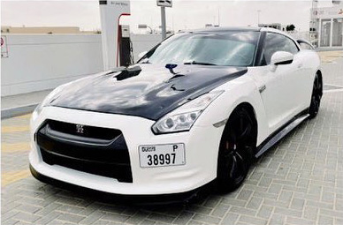 Nissan GT-R