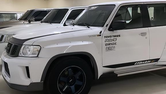 TRUST Nissan Patrol Demo Car