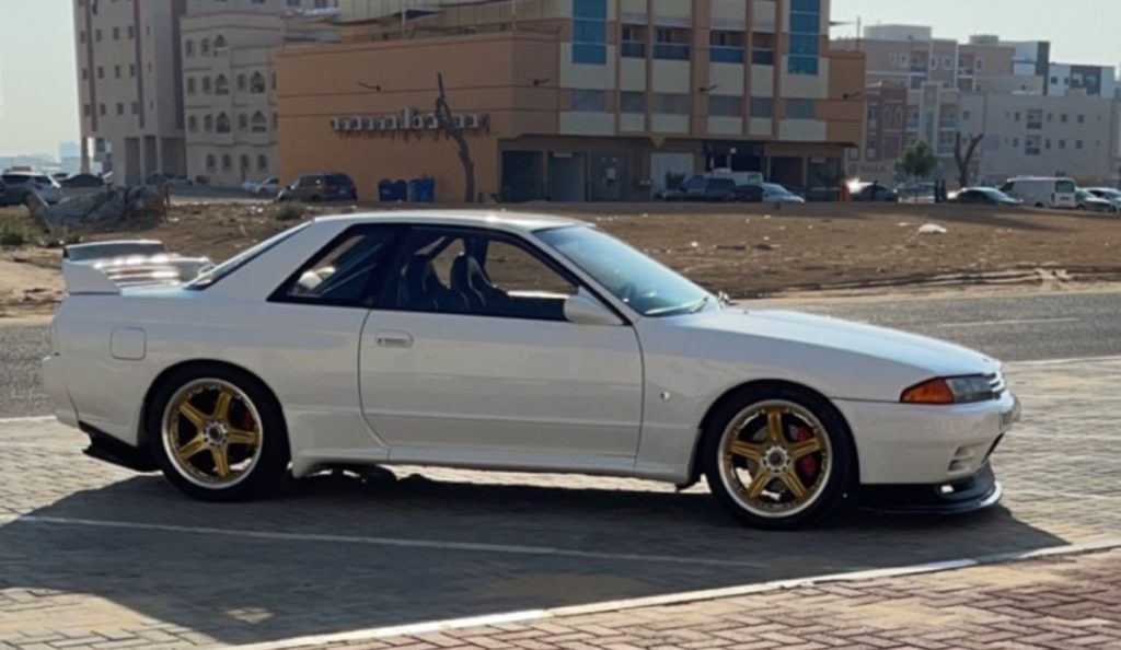 Nissan Skyline R32 GT-R