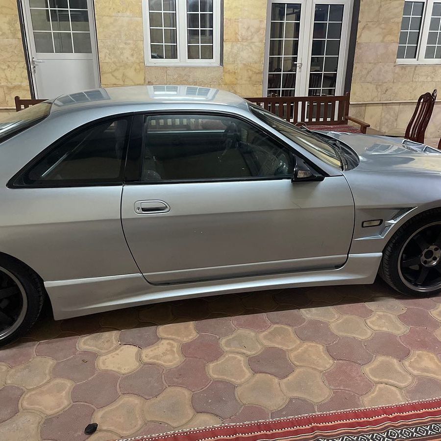 Nissan Skyline R33 GTS