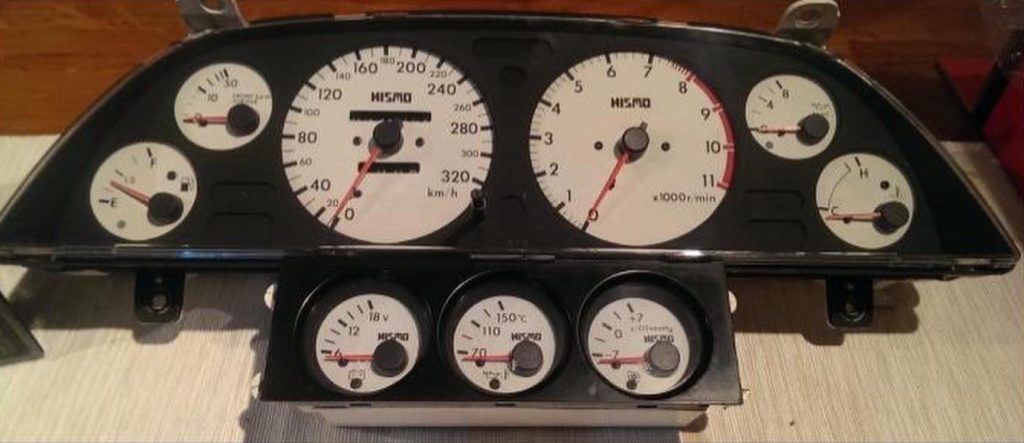 Nismo Gauge Clusters