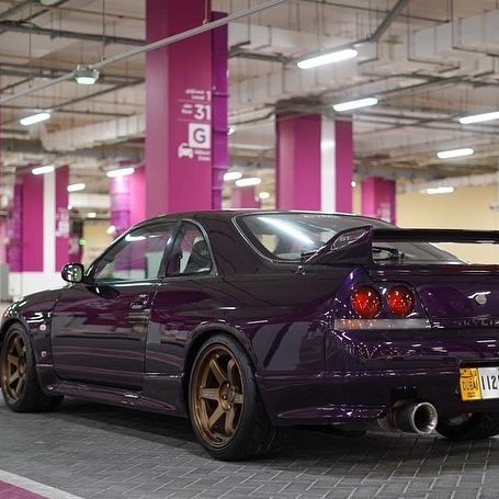 Nissan Skyline R33 GT-R V-Spec (Midnight Purple)