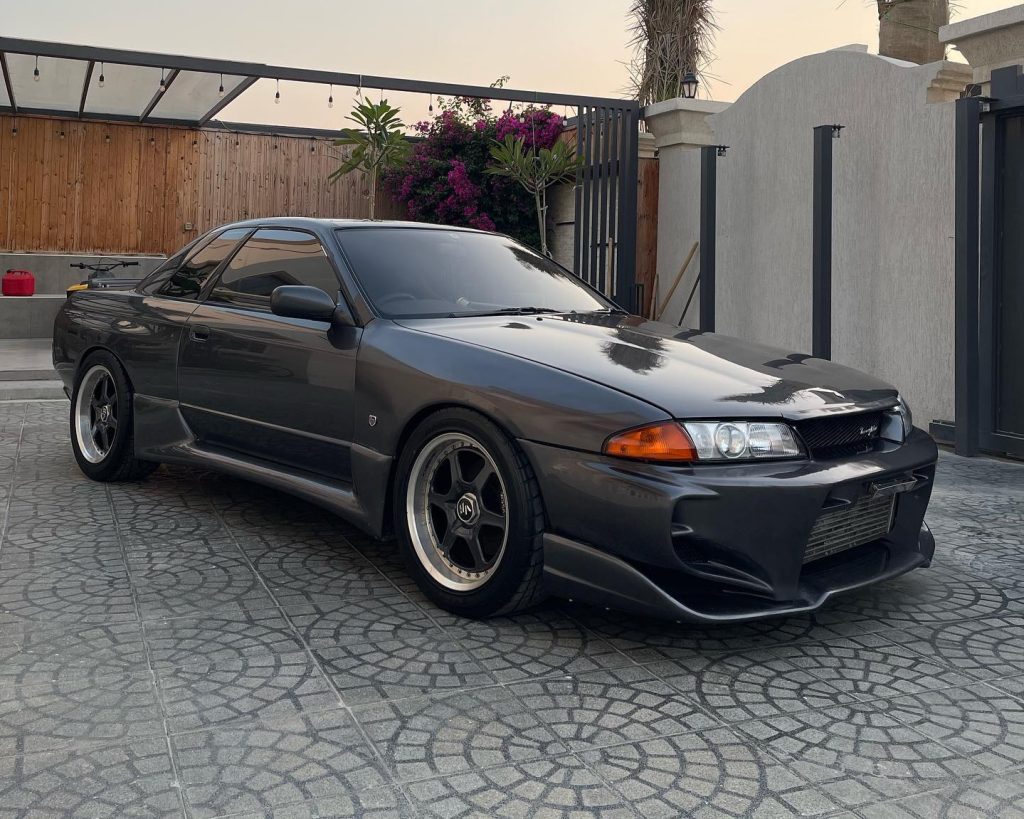 VeilSide Skyline R32 GT-R