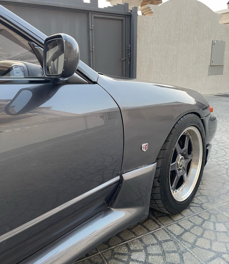VeilSide Skyline R32 GT-R