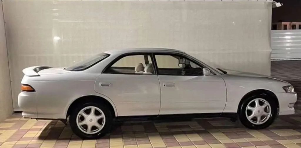 Toyota Mark II JZX90 (2JZ)