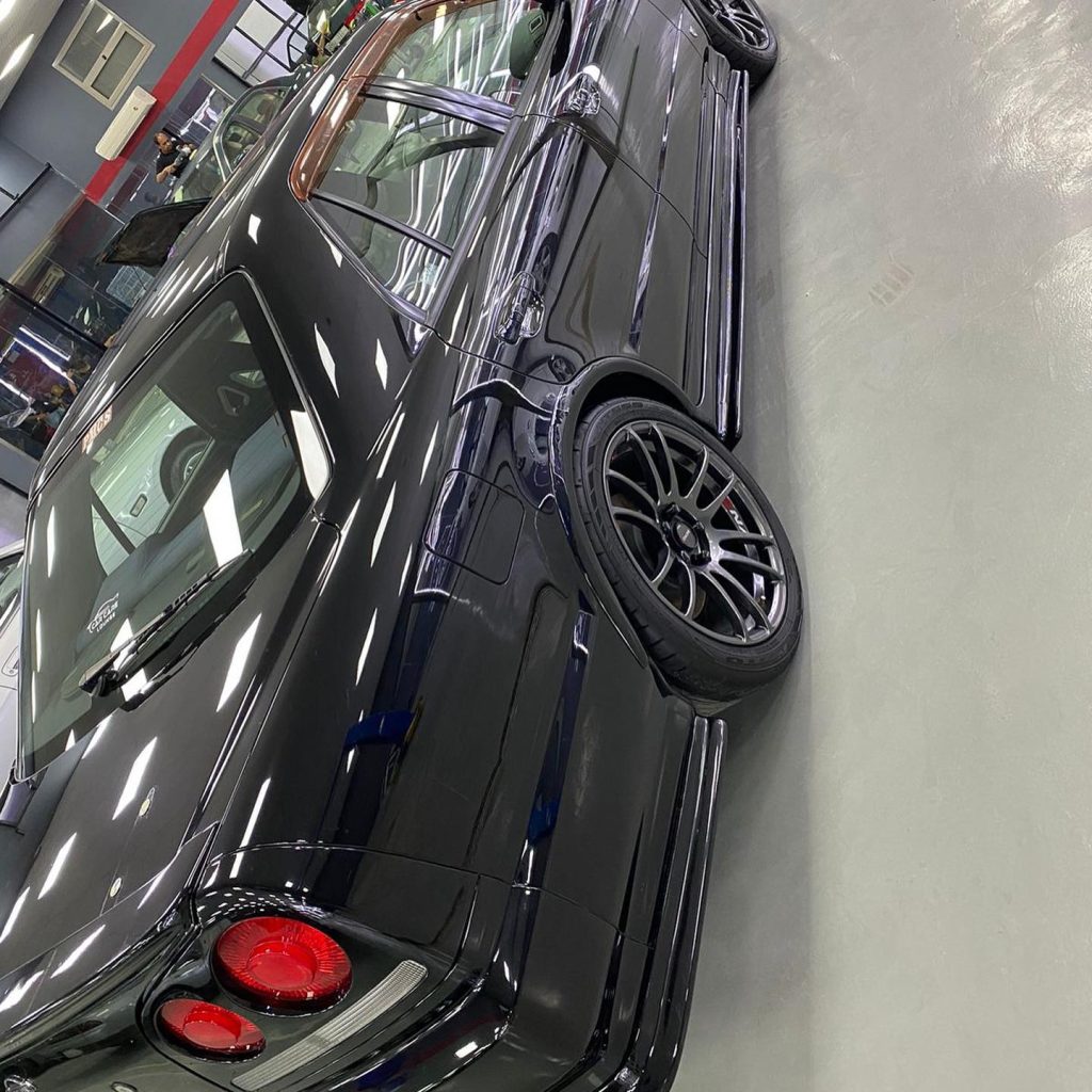 Nissan Skyline R34 GTS 4-door