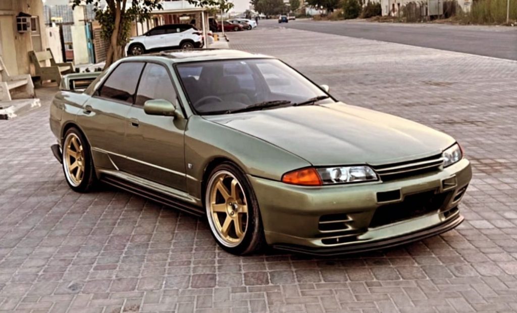 Nissan Skyline R32 GT-S 4-door