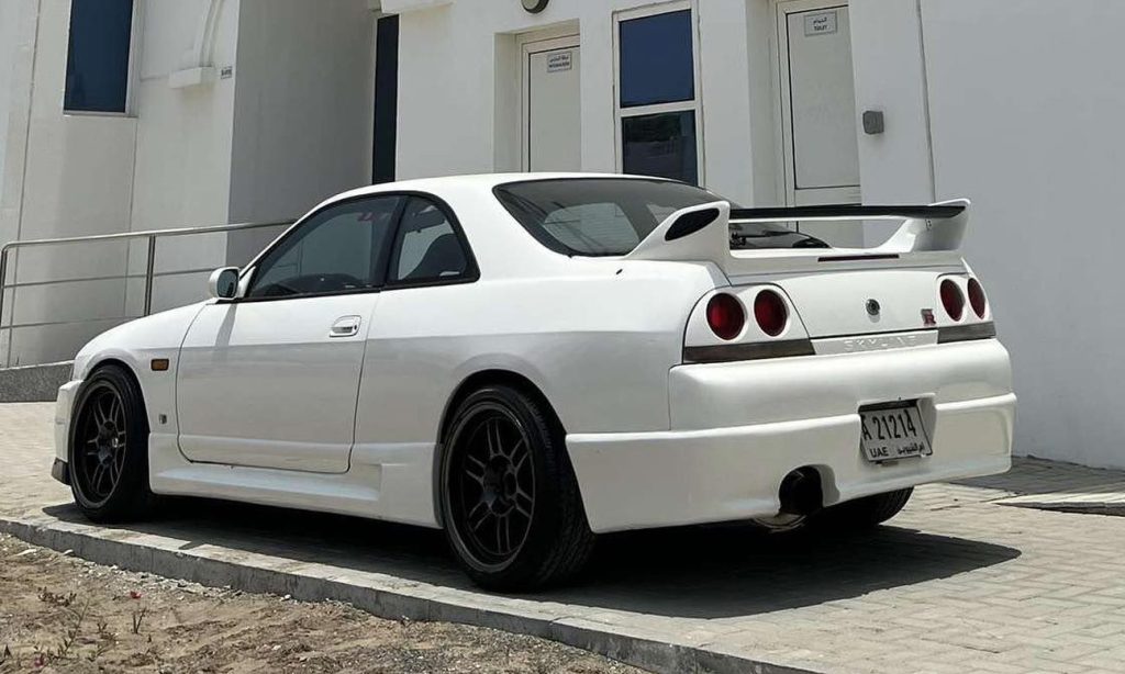 Nissan Skyline R33 GT-S