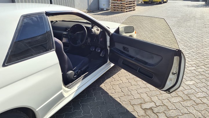 Nissan Skyline R32 GT-R