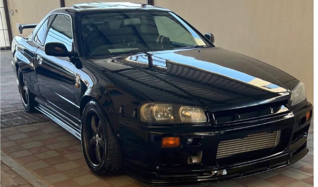 Nissan Skyline R34 GT-T