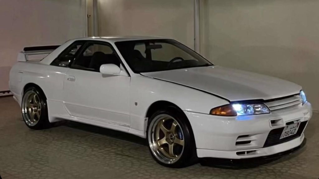 Nissan Skyline R32 GT-R