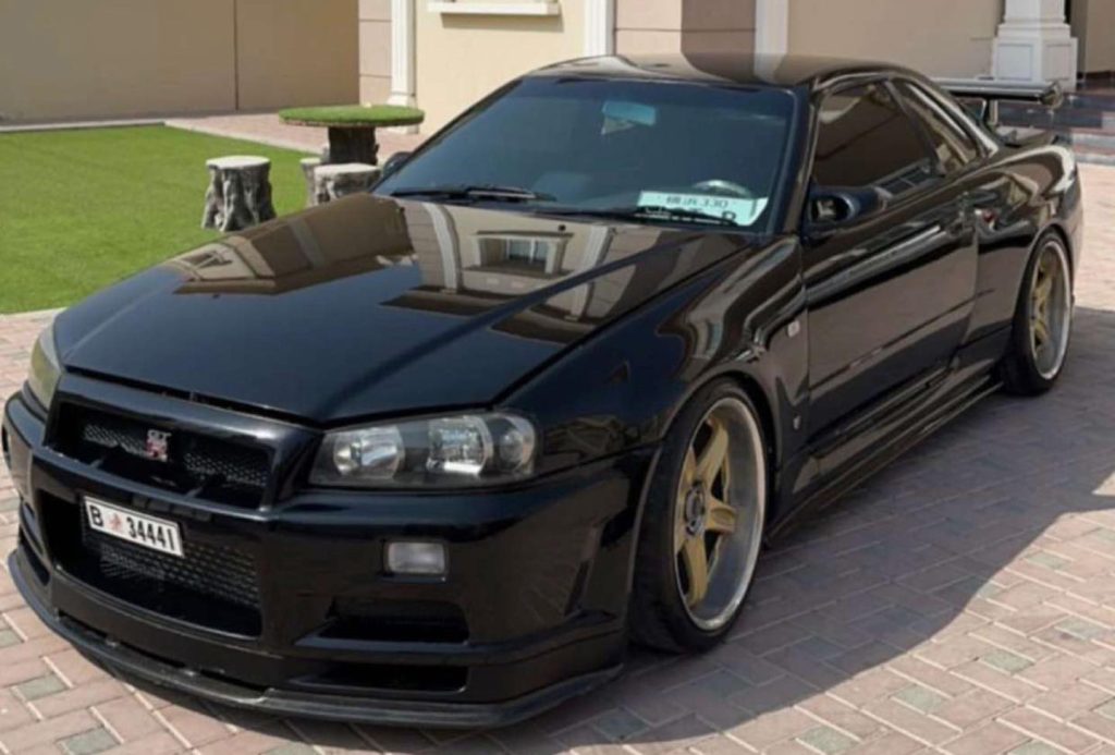 Nissan Skyline R34 GT-R