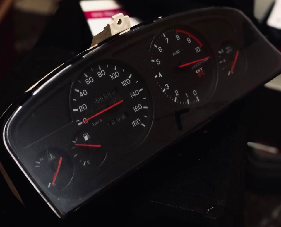 Skyline GT Cluster