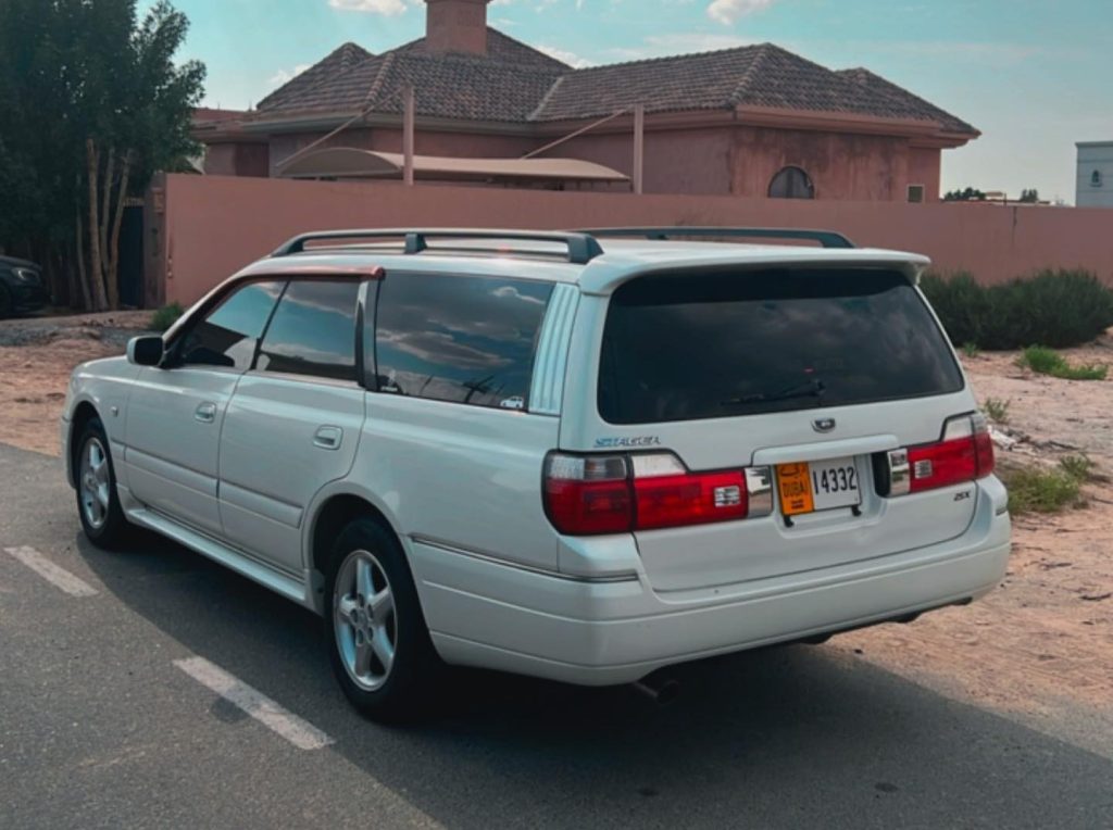Nissan Stagea