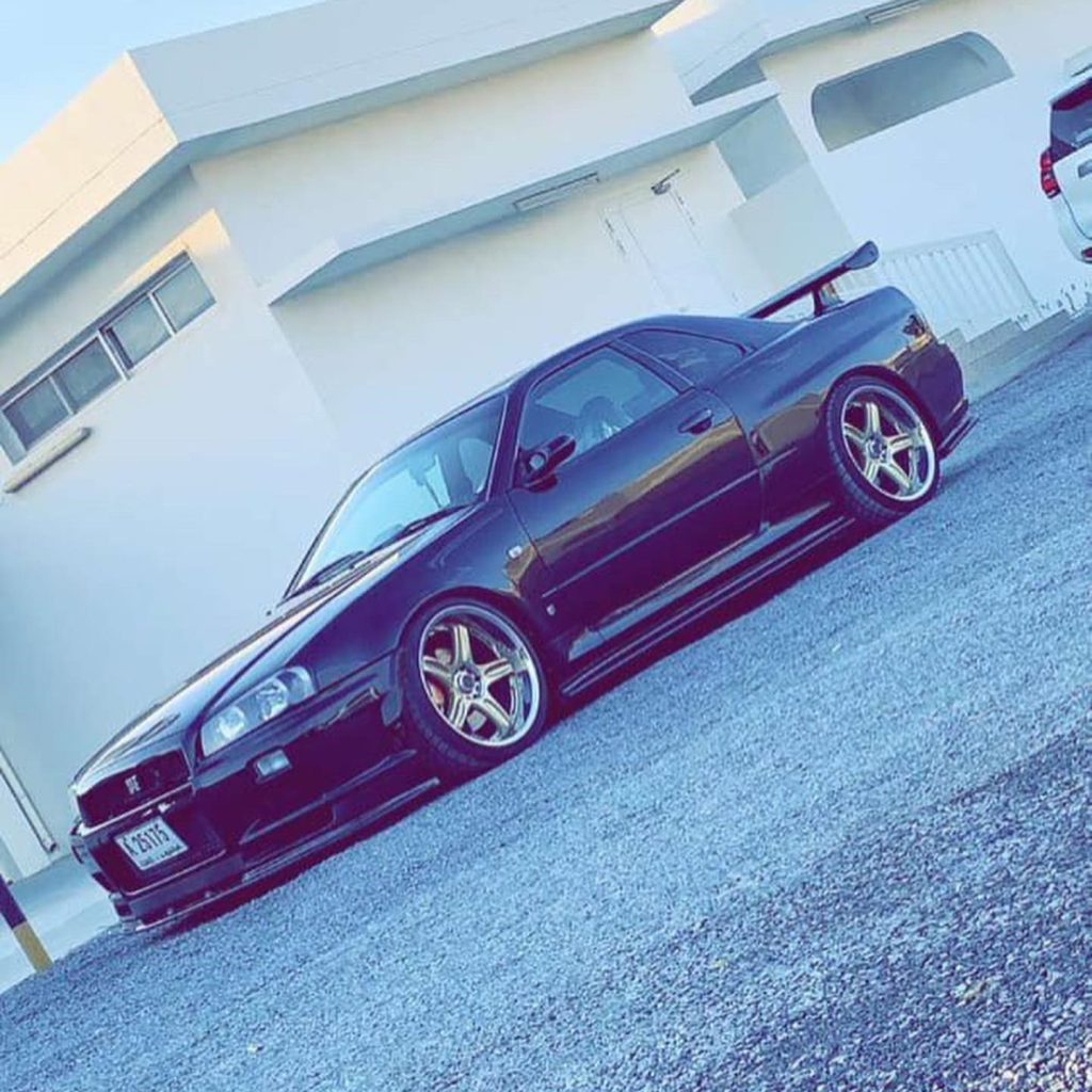 Nissan Skyline R34 GT-R V-Spec II