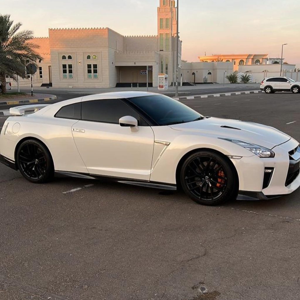 Nissan GT-R (Alpha 7+)