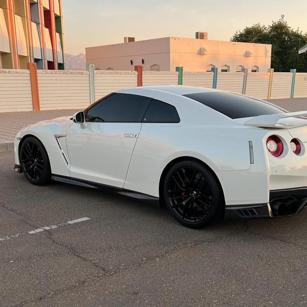 Nissan GT-R (Alpha 7+)