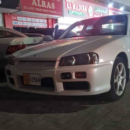 Nissan Skyline R34 GT-T 4-door