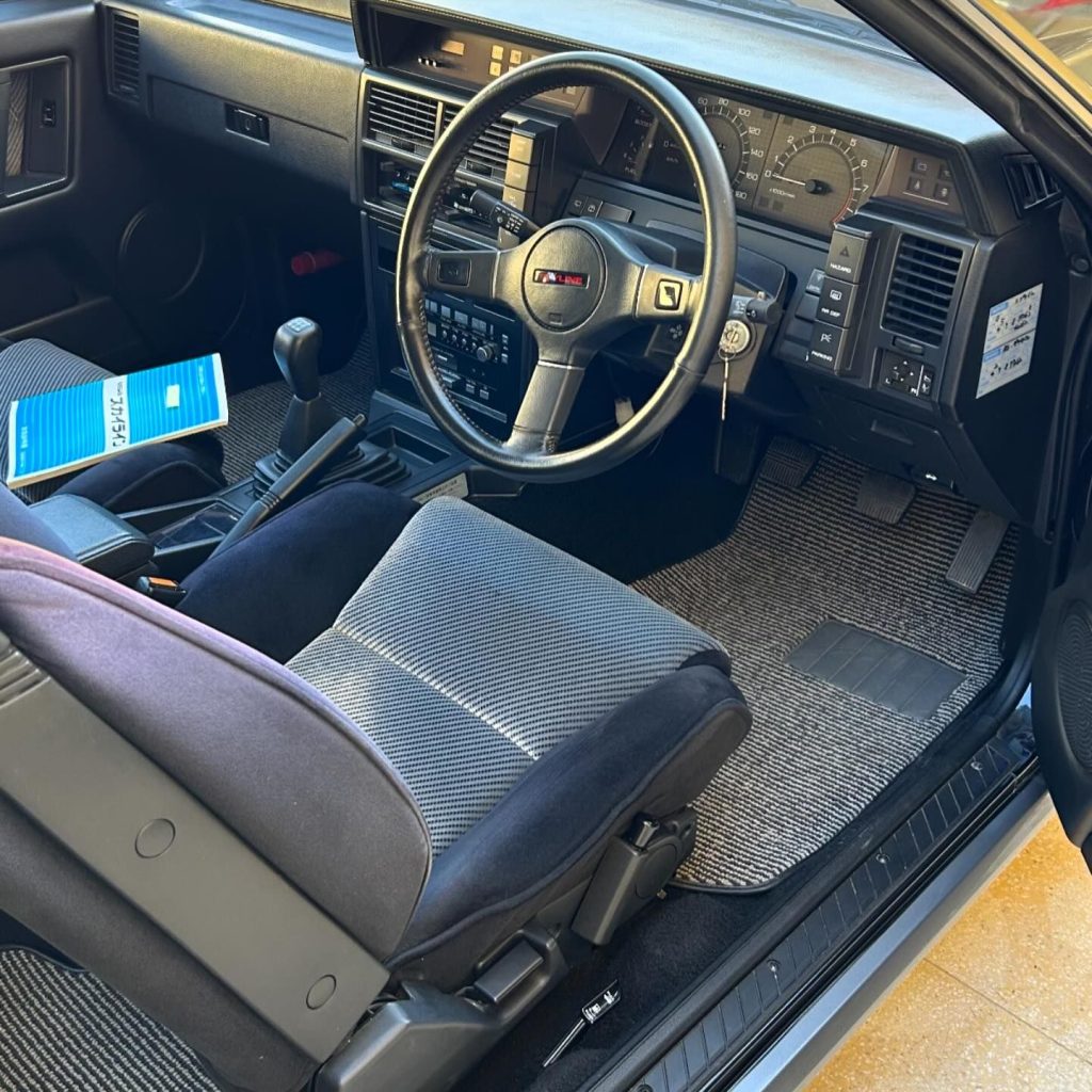 Nissan Skyline R31 GTS-X