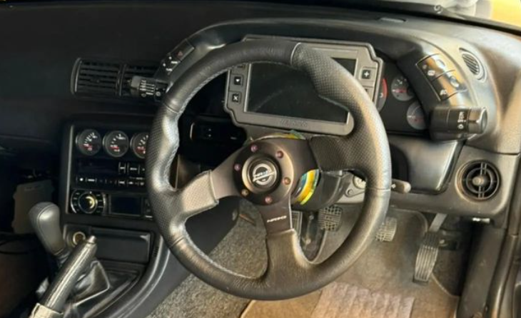 Nissan Skyline R32 GT-R (800hp)