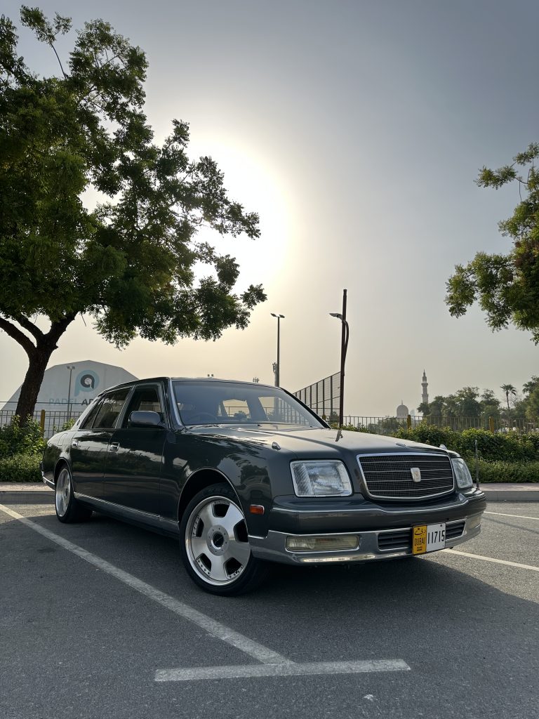 Toyota Century