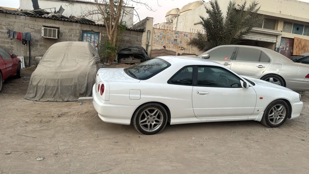 Nissan Skyline R34 Turbo