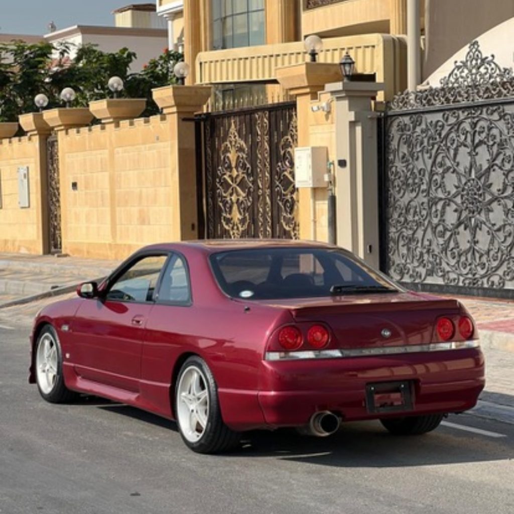 Nissan Skyline R33 GT-S