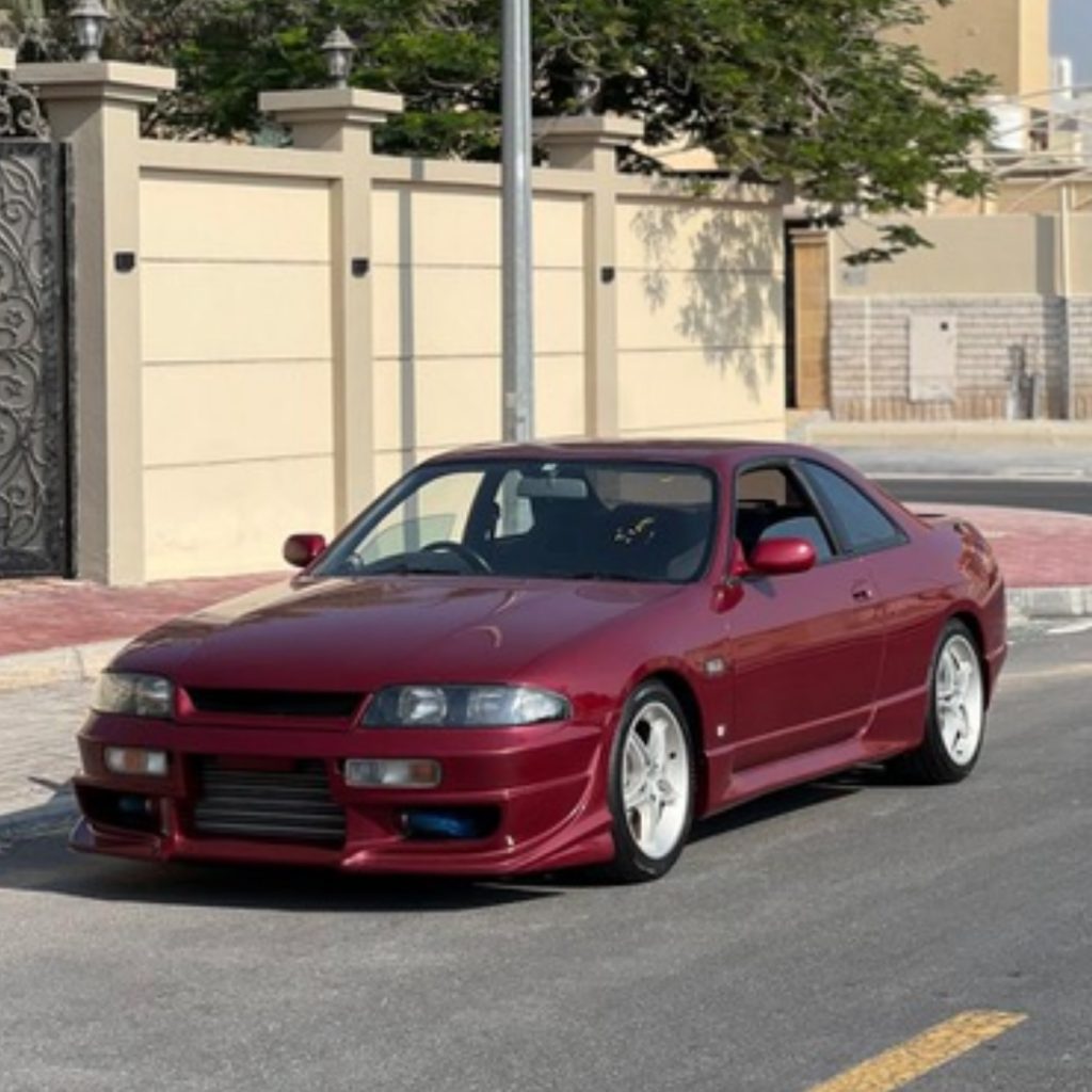 Nissan Skyline R33 GT-S