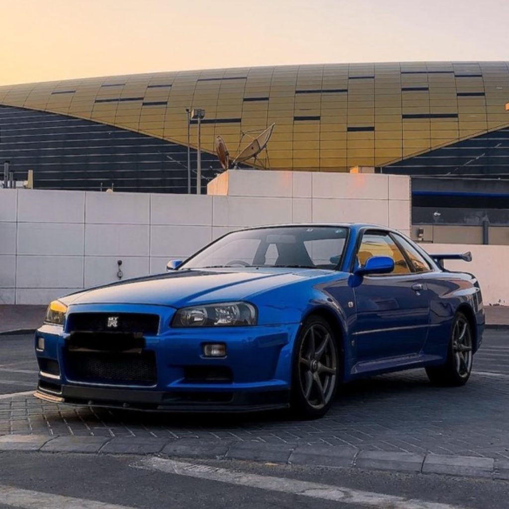 Nissan Skyline R34 GT-R Series 2