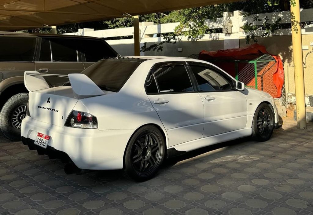 Mitsubishi Evolution IX (300hp)
