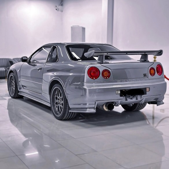 Nissan Skyline R34 GT-R R-Tuned