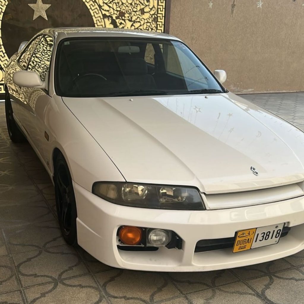 Nissan Skyline R33 GTS