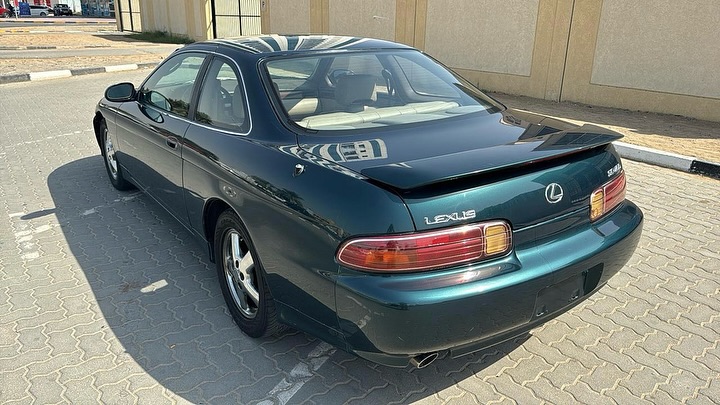 Lexus SC400