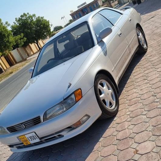 Toyota Mark II Grande (JZX90)