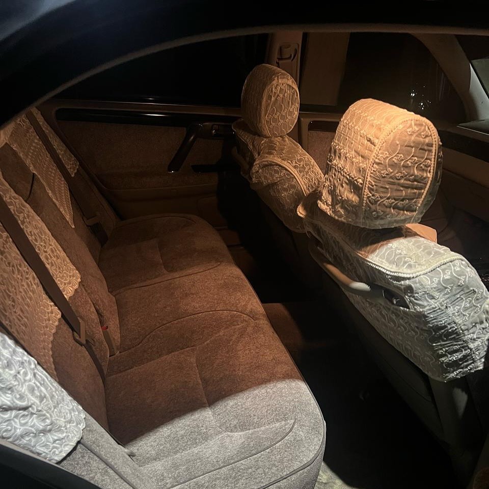 Toyota Crown Majesta