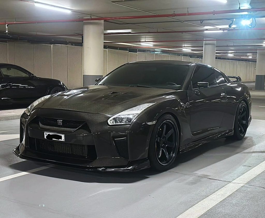 All-Carbon Nissan GT-R Track Edition
