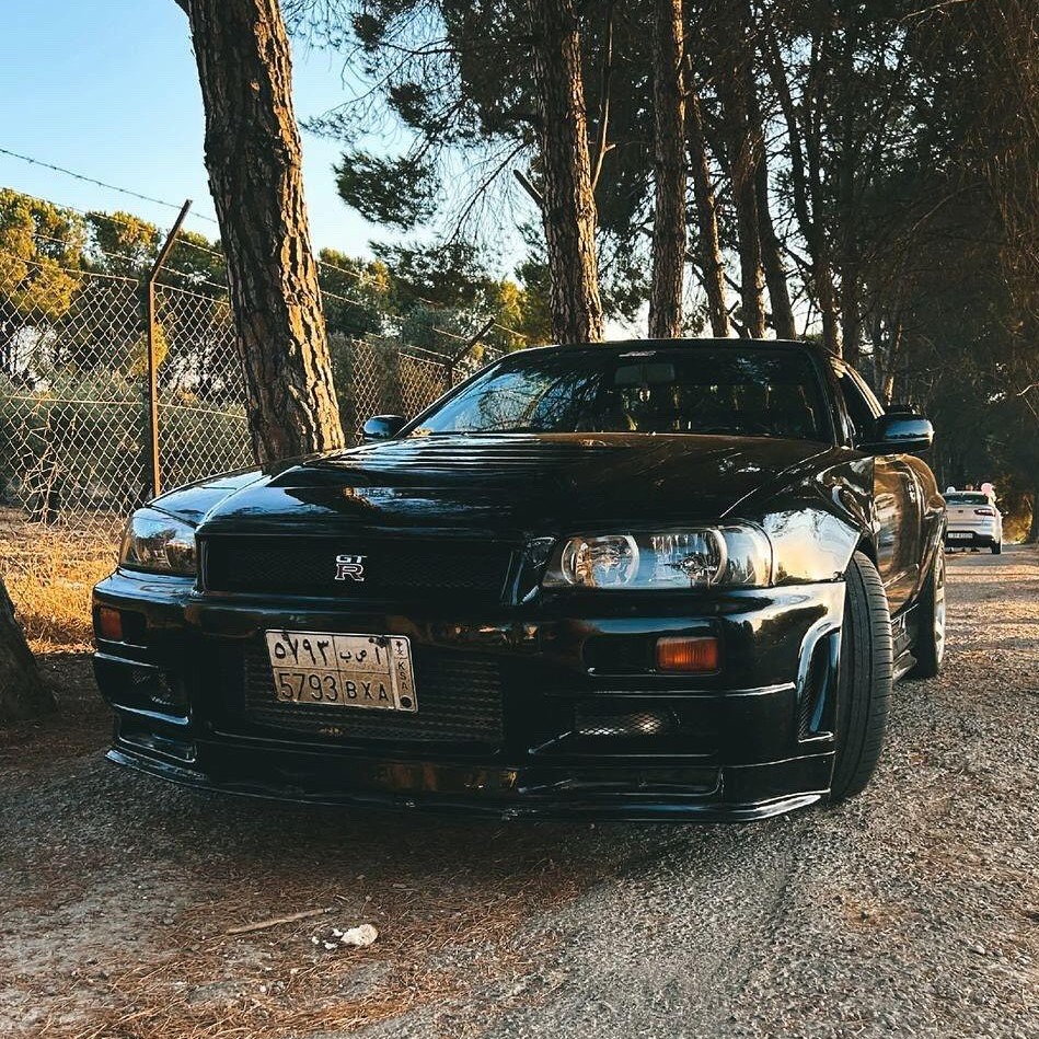 Nissan Skyline R34 GT-T (Z-Tune Conversion)
