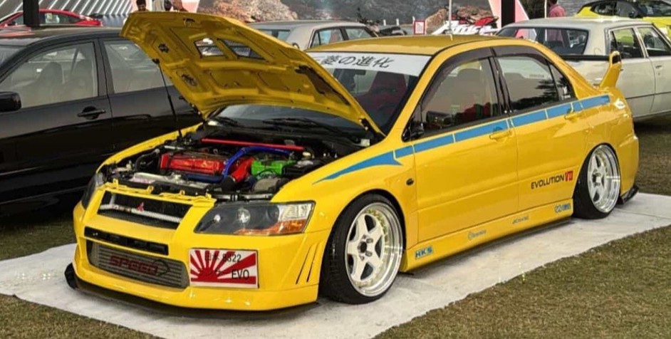 Mitsubishi Evolution VII (US Spec)