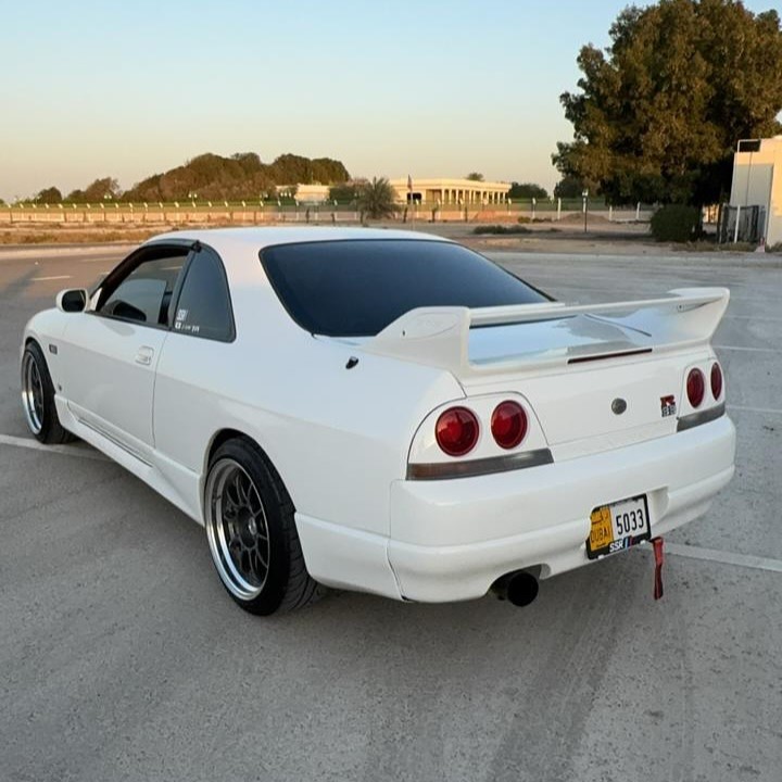 Nissan Skyline R33 GT-S