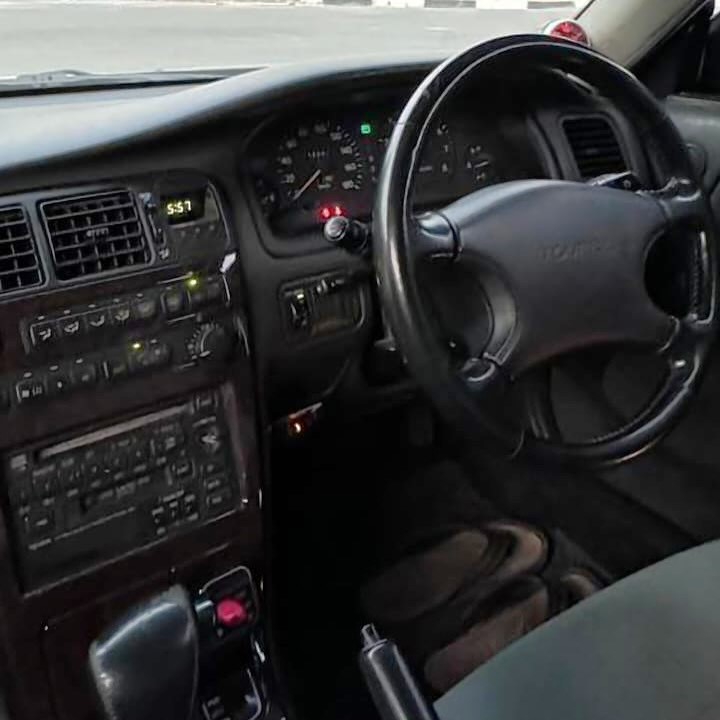 Toyota Mark II Tourer V (JZX90)