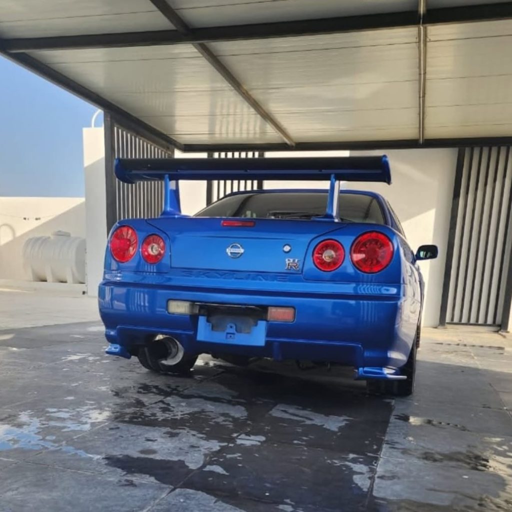 Nissan Skyline R34 GT-R (LHD)