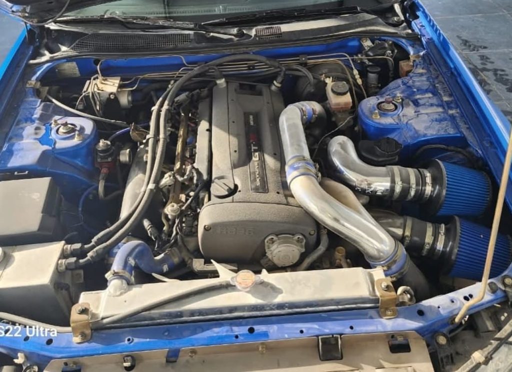 Nissan Skyline R34 GT-R (LHD)